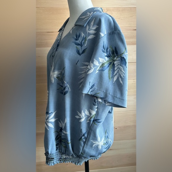 East west fashion, size L floral/beach theme button up with elastic waist - Picture 4 of 8